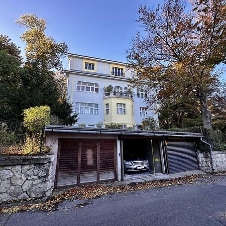 Hillside Luxury Residence Budapest With Free Garage Екстериор снимка