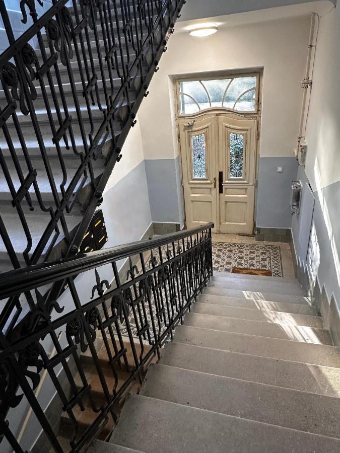Hillside Luxury Residence Budapest With Free Garage Екстериор снимка